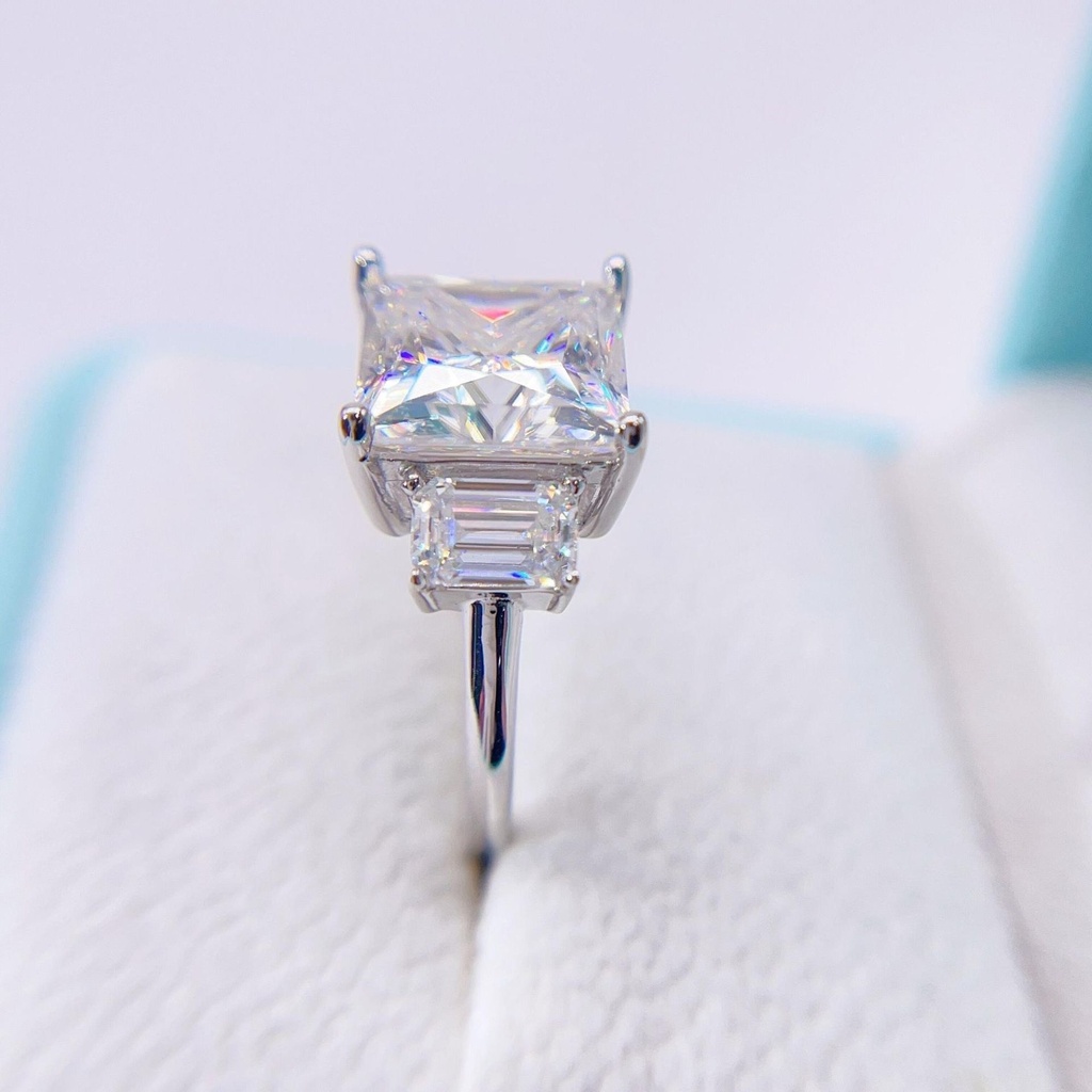 RI4529-1.jpg