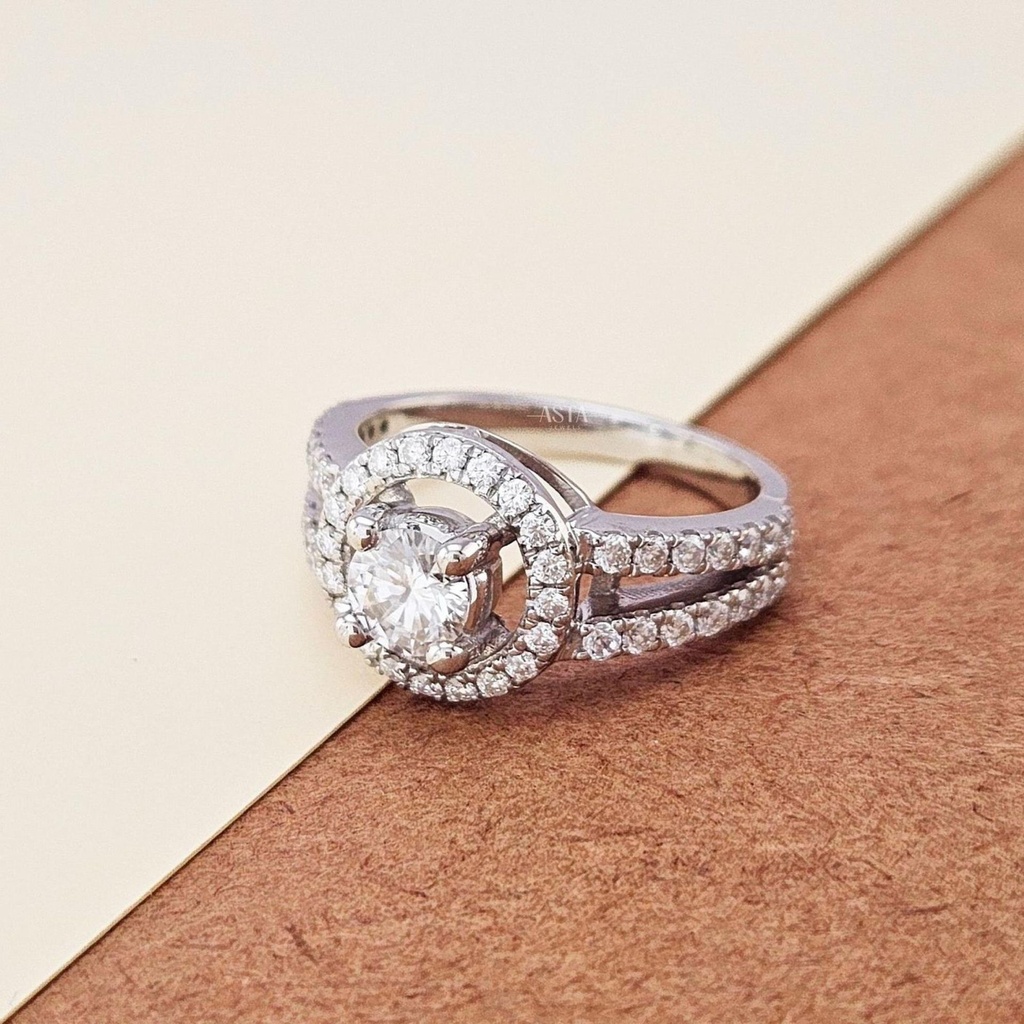 Round Lab Grown Diamond Halo Engagement Ring, 14k Solid Gold Split Shank Ring, IGI Certified Diamond Halo Wedding Ring