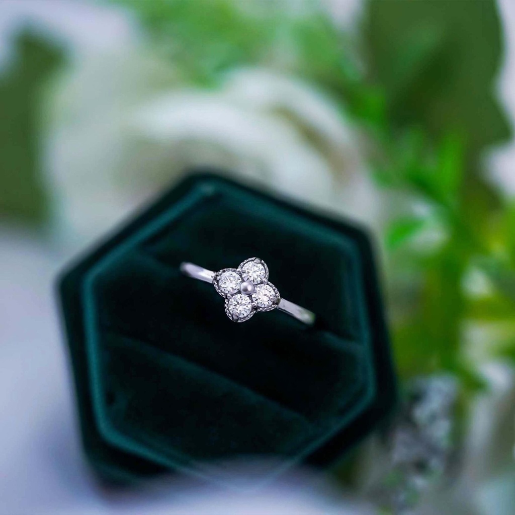 Moissanite Clover Ring, Steling Silver Ring, Dainty Rings For Her