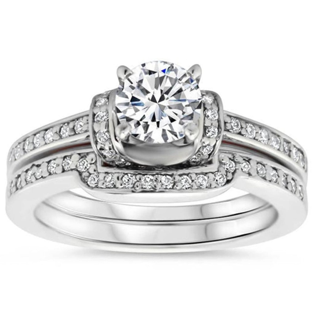 White Round Brilliant Shape Beautiful Ring Set