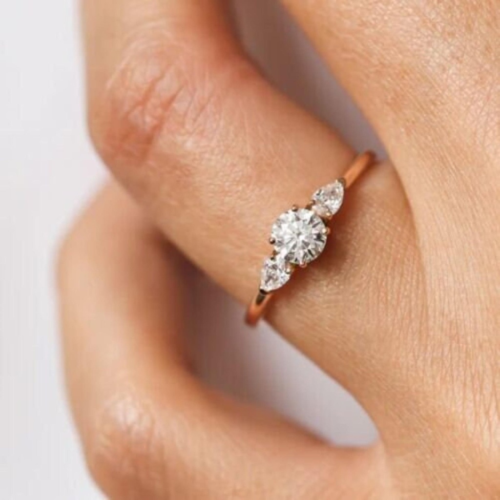 Lab Grown Diamond Engagement Ring/Three Stone Wedding Ring/Anniversary Gift For Her/Statement Rings For Women/Round Lab Grown Diamond Ring