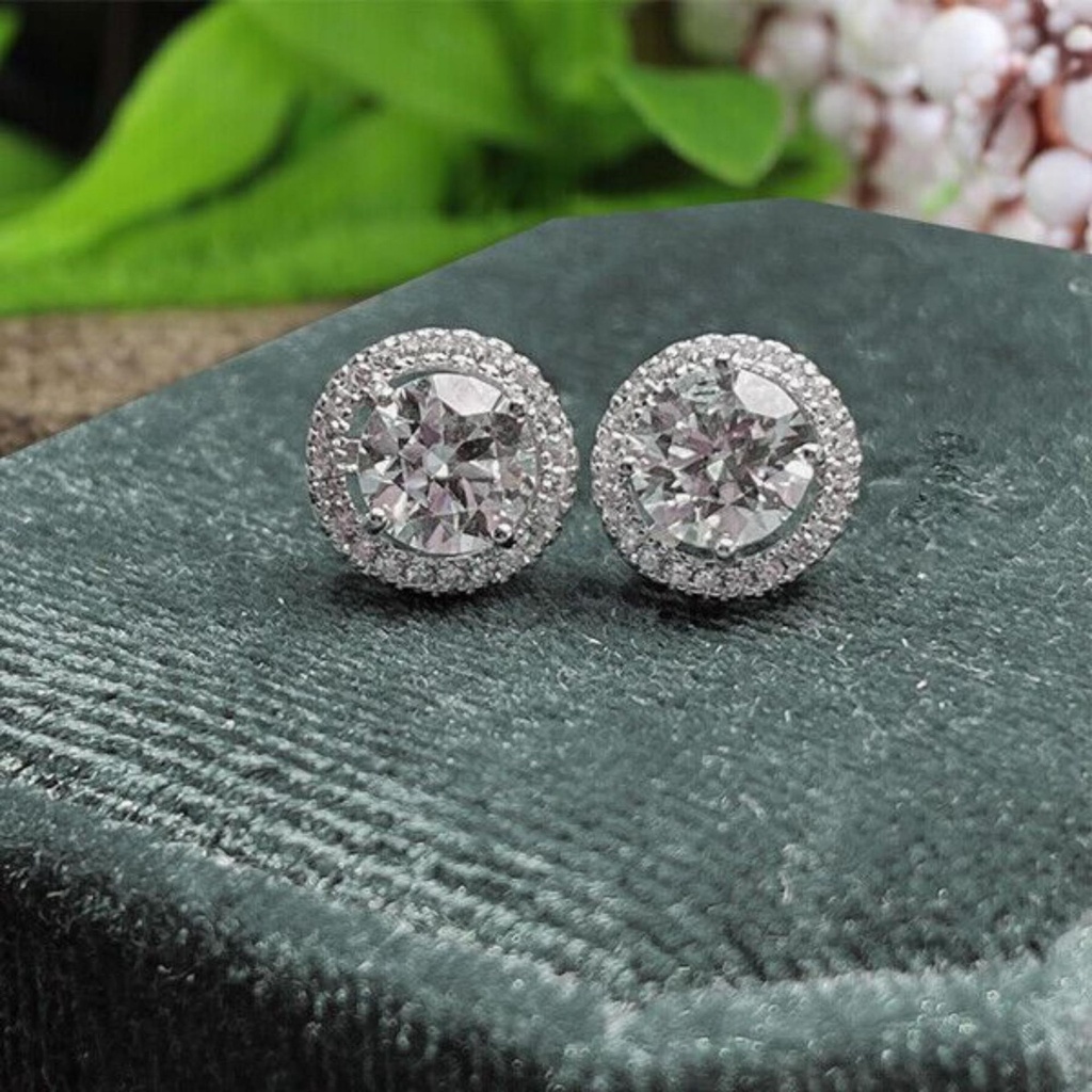  Round Cut  Stone Stud Earring For Women