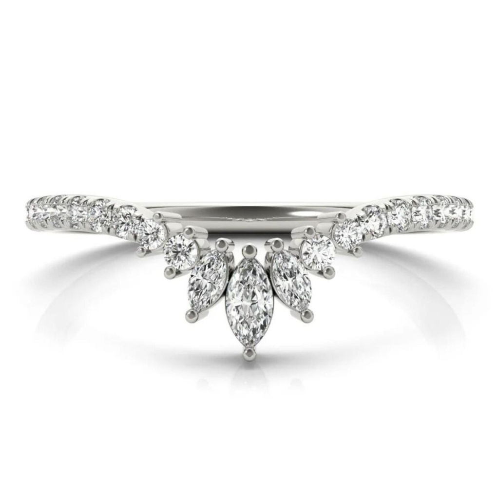  Round Moissanite Wedding Ring 