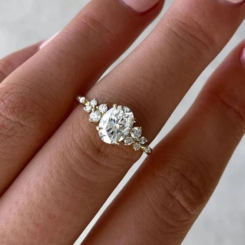 Oval Cut Art Deco Wedding Ring For Women