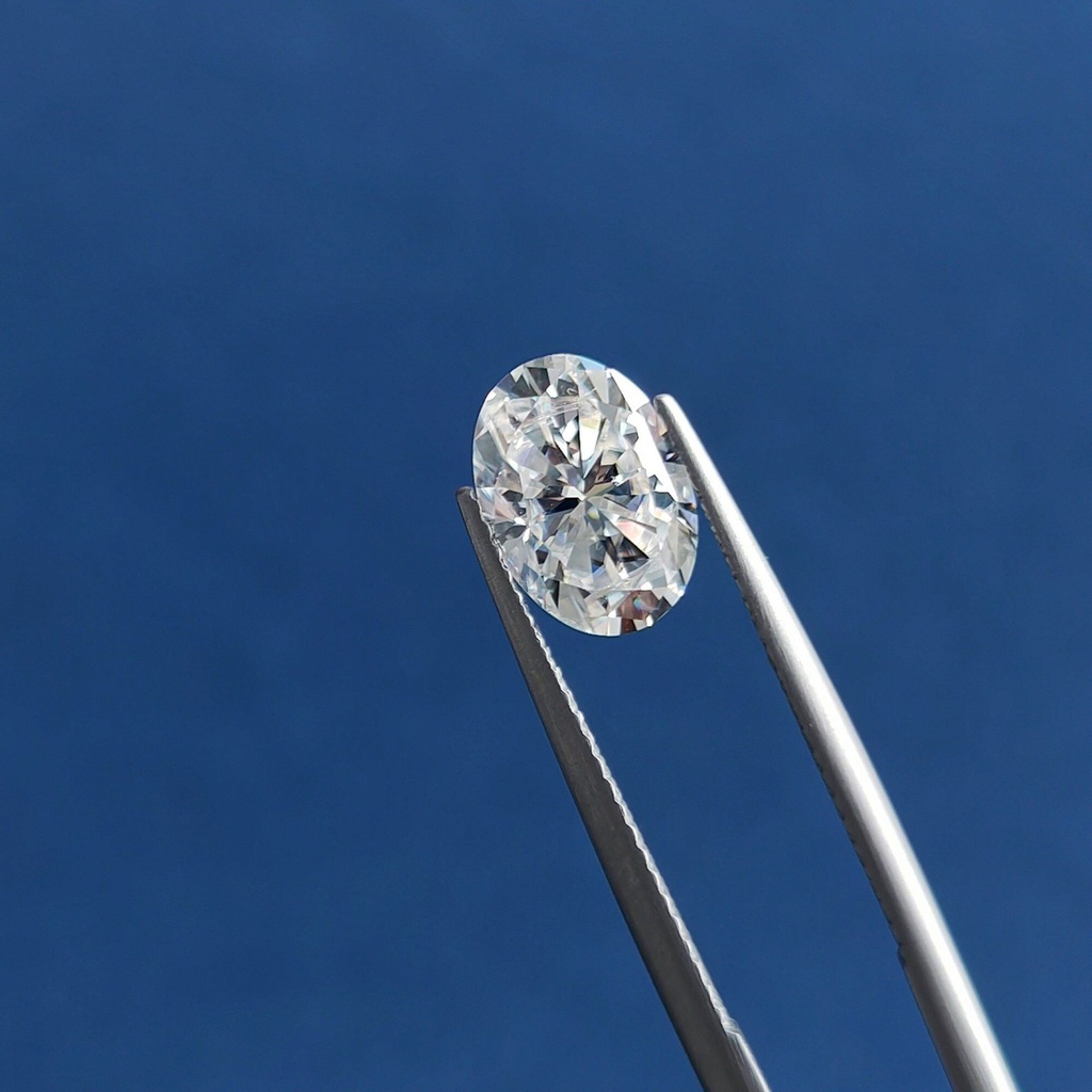 Loose Moissanite White Clean Oval Cut 4.00 MM X 3.00 MM