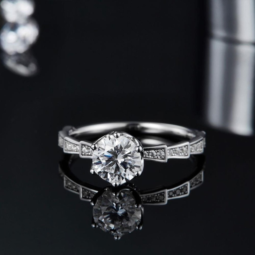 Round Cut Diamond Hidden Halo Engagement Ring for Women