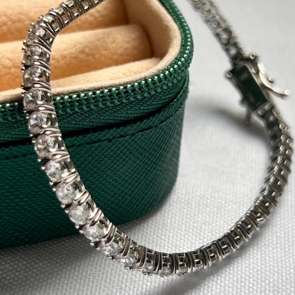 Round Cut Diamond Tennis Bracelet For Women