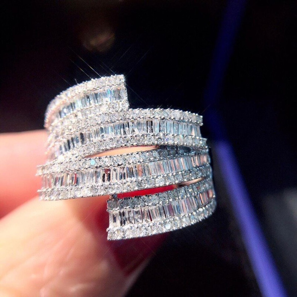 Round And Baguette Cut Diamond Hip Hop Ring for Women