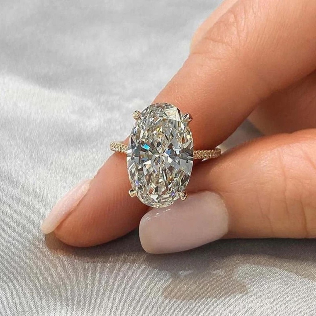 Oval Cut Hidden Halo Engagement Ring for Women