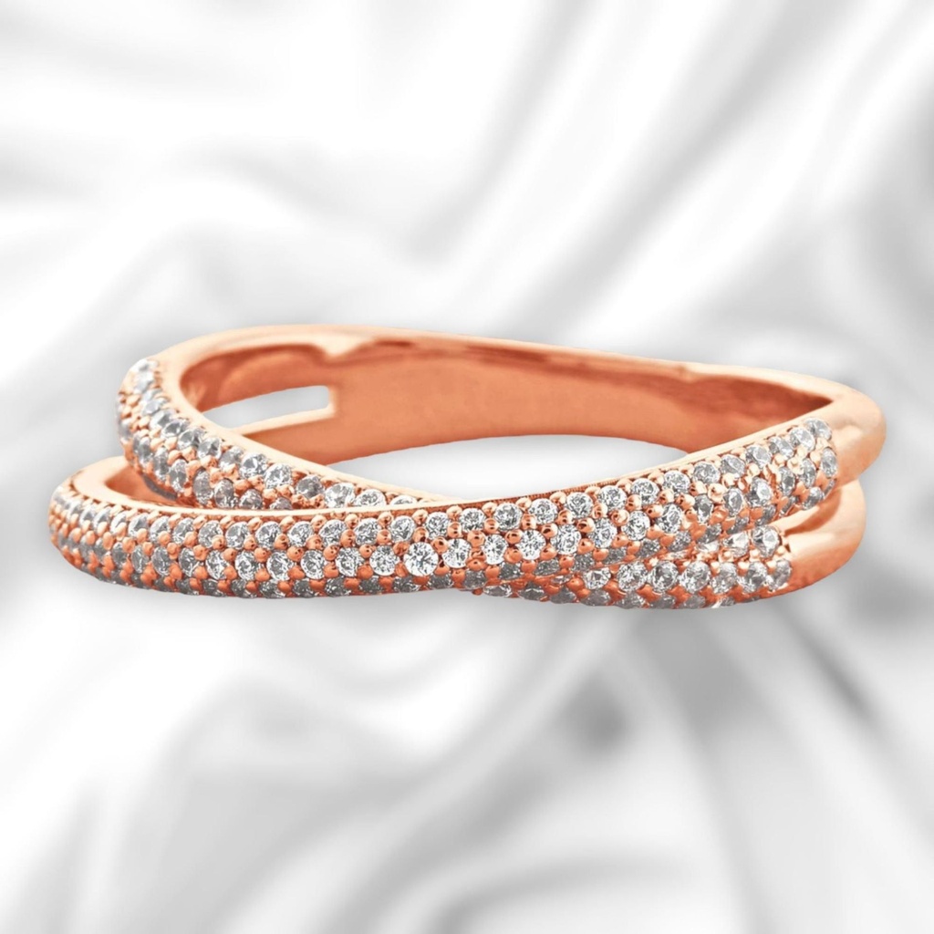 Round Cut Diamond Criss Cross Half Eternity Wedding Band For Women