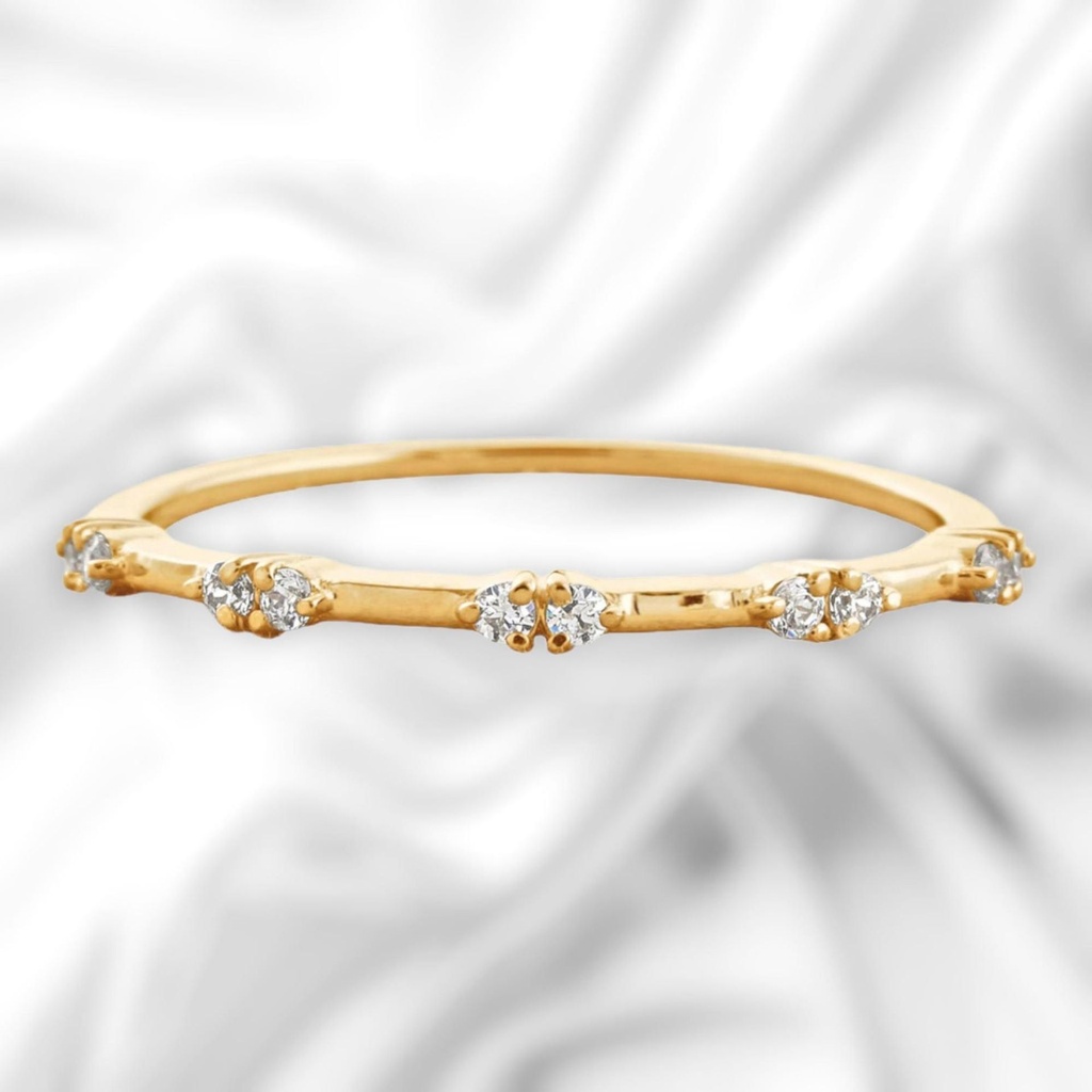 Round Cut Diamond Half Eternity Wedding Band For Women