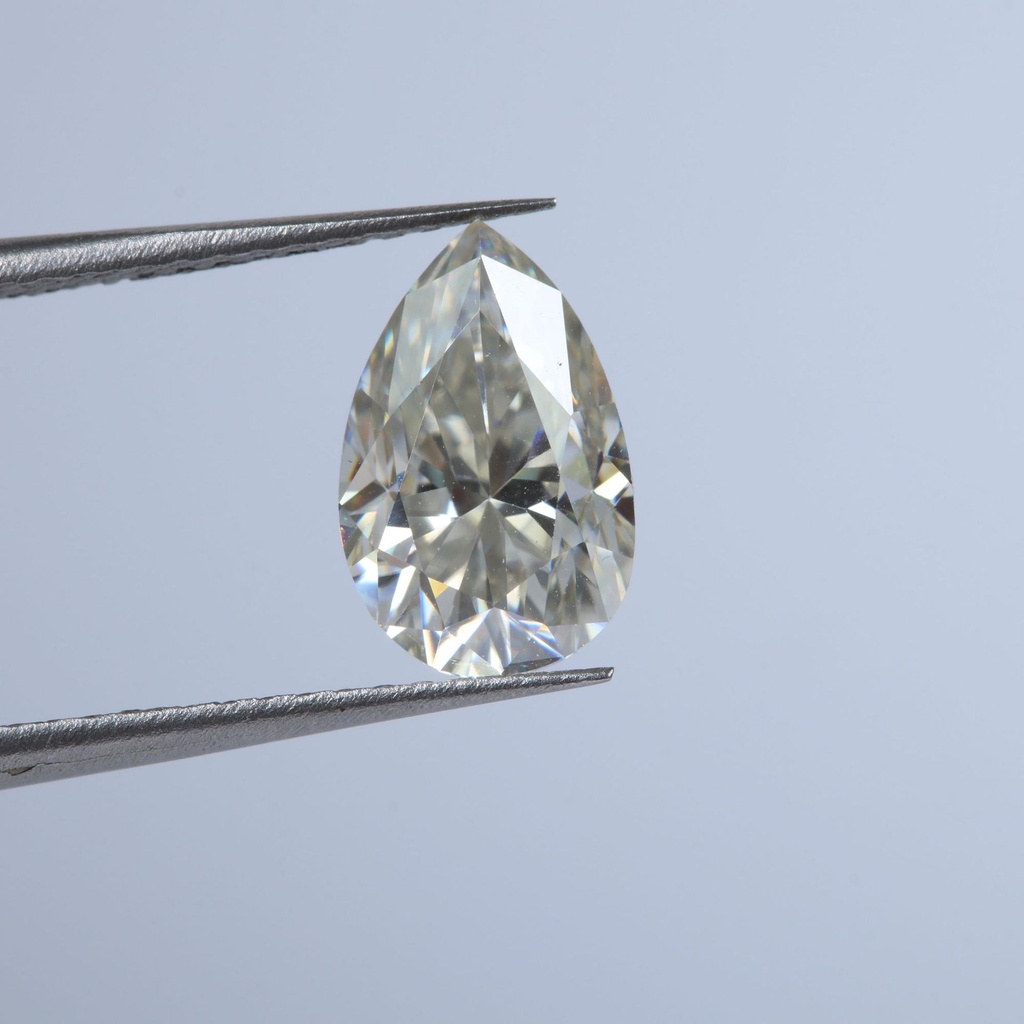 Loose Moissanite White Clean Pear Cut 3.00 x 2.00 MM