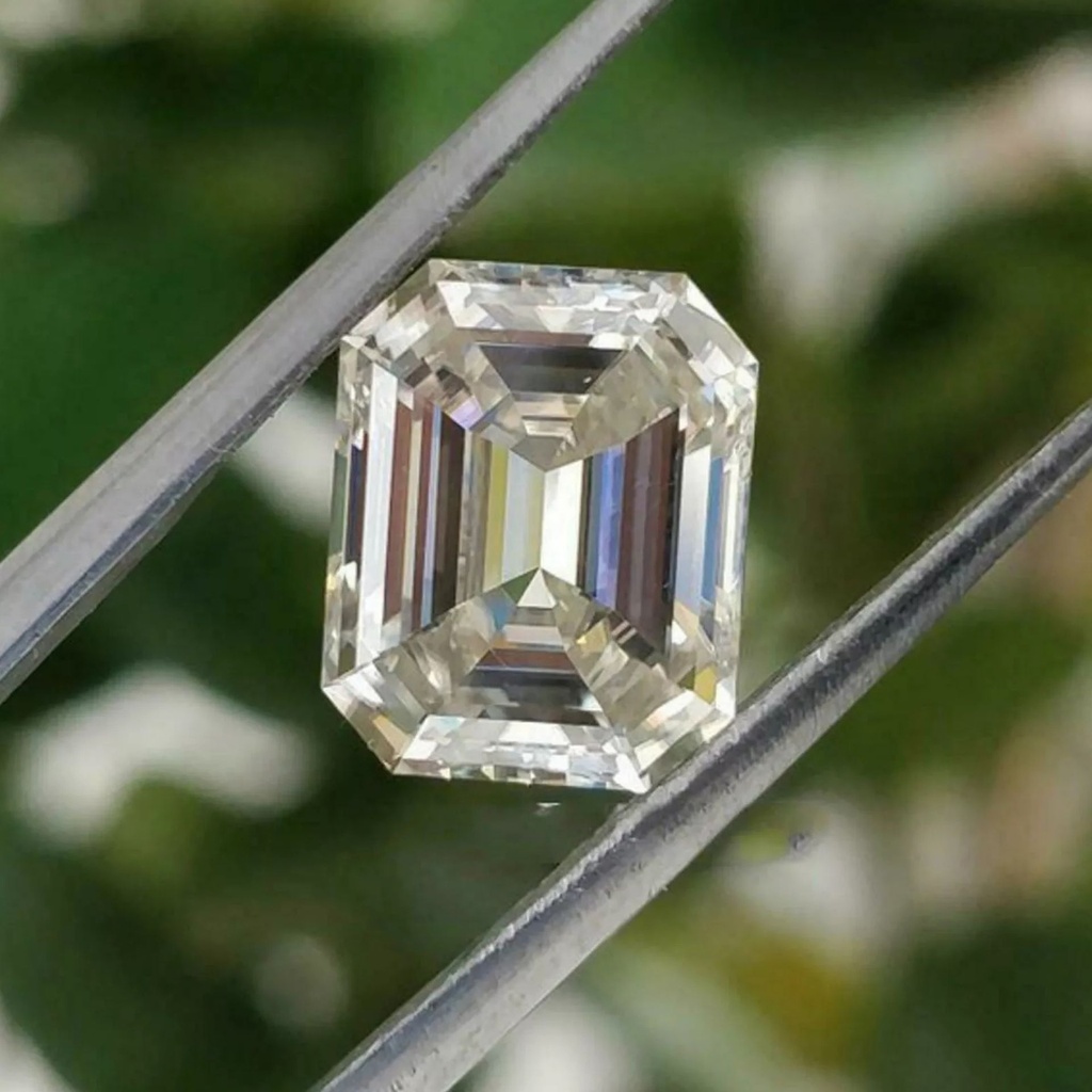 Loose Moissanite Off White Clean Emerald Cut 10.00 x 8.00 MM