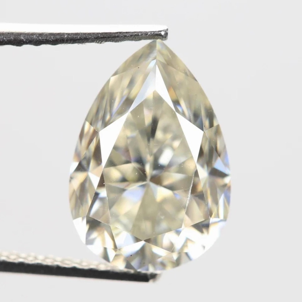 Loose Moissanite Off White Clean Pear Cut 9.00 x 6.00 MM