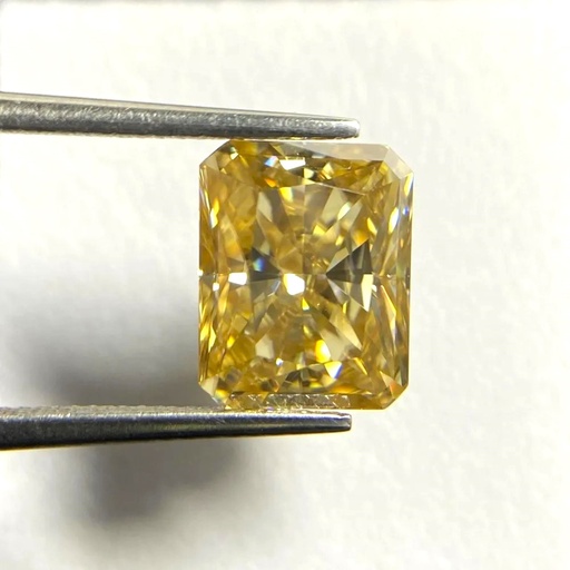 Loose Moissanite Yellow Clean Radiant Cut 5.00 x 3.00 MM
