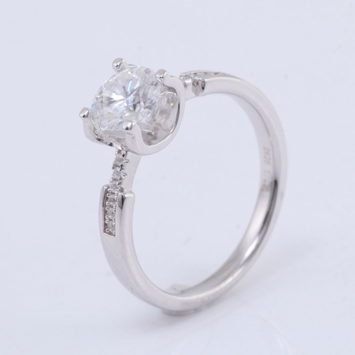  Round Moissanite Diamond Women Ring