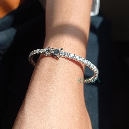   Moissanite Round stone Sterling Silver Tennis Bracelet