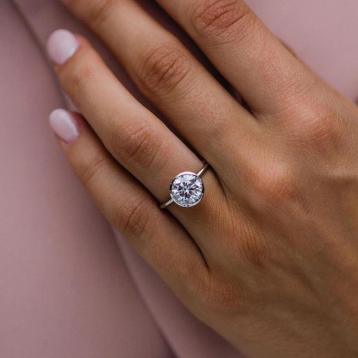 Round Cut Diamond Solitaire Engagement Ring For Women