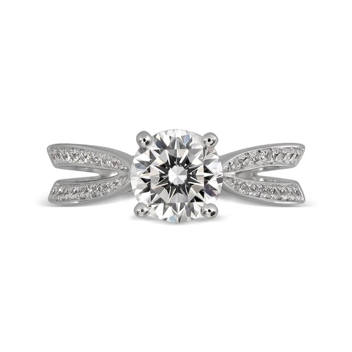 Round Cut Diamond Split Shank Anniversary Ring for Women