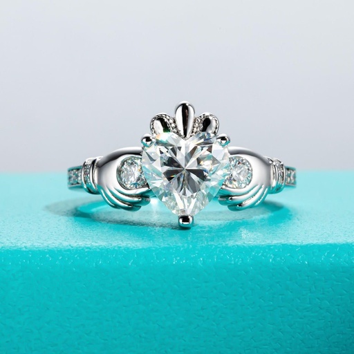 Heart Shape Engagement Ring 