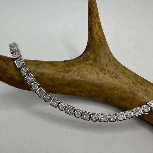 Round & Princess Cut Diamond Tennis Bracelet For Women