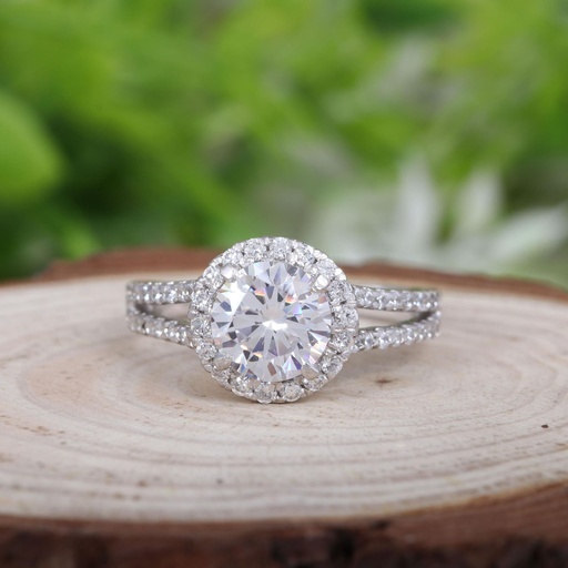 Round Diamond Halo Anniversary Ring for Women