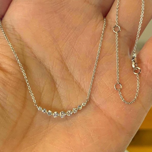 Round Diamond Pendant for Women