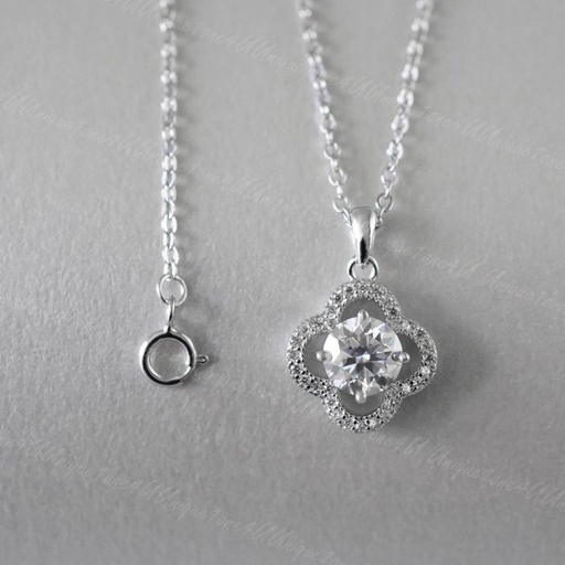 Round Cut Diamond Four-leaf Clover Unique Pendant For Women