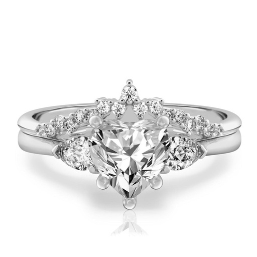  Heart Cut Three Stone Bridal Set Ring For Women