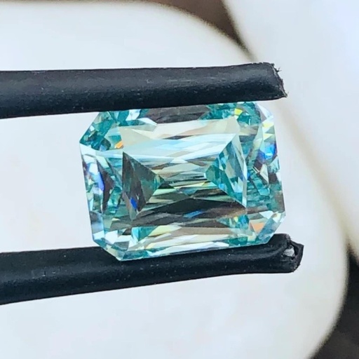 Loose Moissanite Blue Clean Criss Cut Emerald 7.00 x 5.00 MM